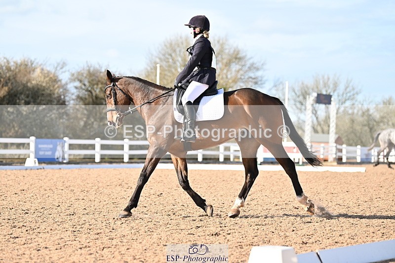 240324A-153919-04534 - Novice 28, 15.33 to 16.15