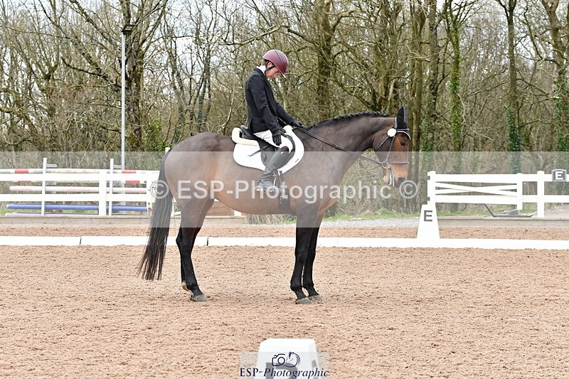 240107A-141028-02071 - UnAff Novice 28 and 30