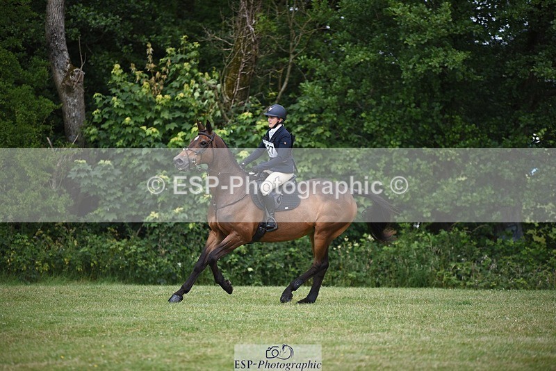 240630-121312-00663 - 927-Jen_Unwin-Hun_Ros_Tolketna