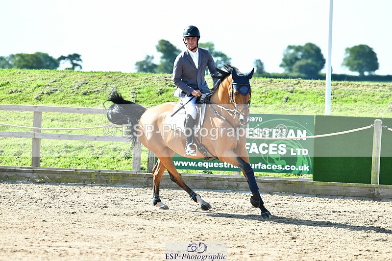 230720A-094642-01809 - Cls 1, 2 Star Small 1.30m