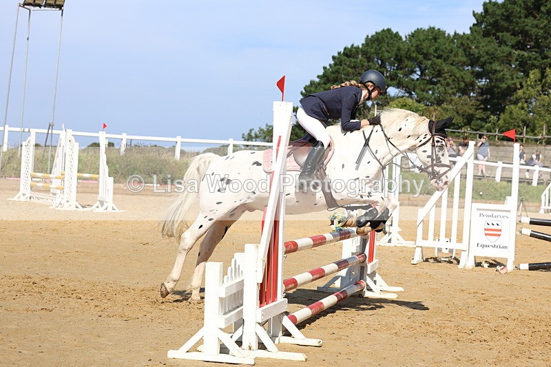 3E7A1242 - Class 8: 80cm Junior