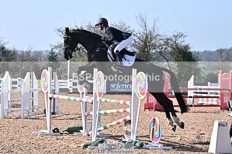 260304-124023-00384 - Cls 3 Snr 1.05m Open