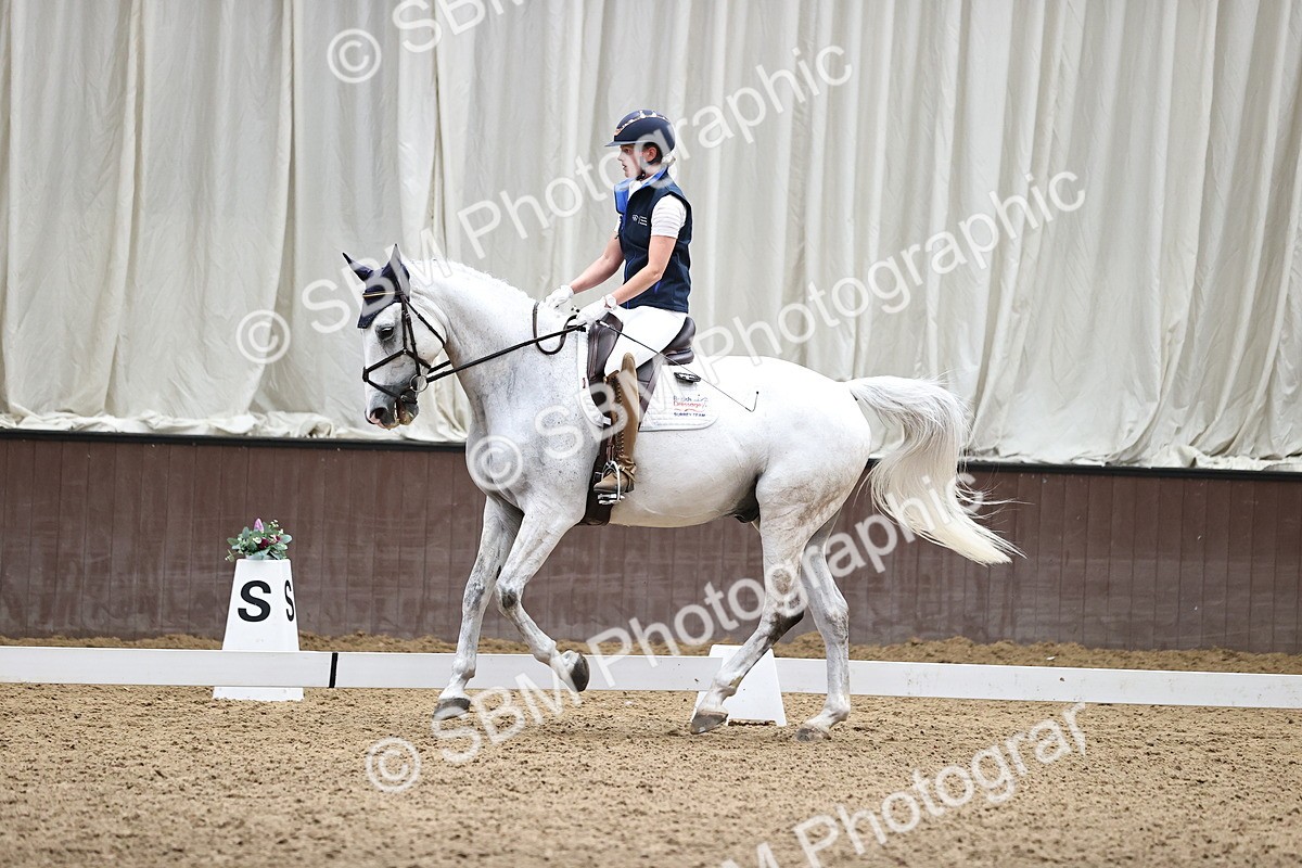 SBM_001498 - Novice 4 - 11.15-13.22