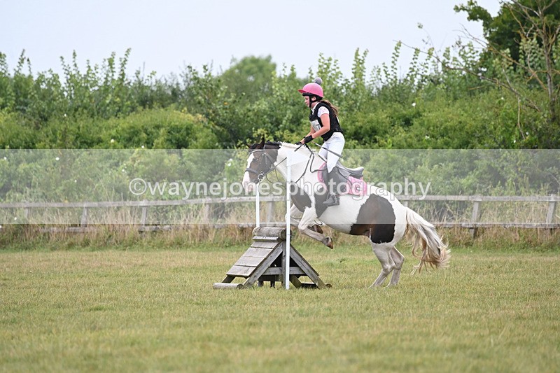 WJ6_3324 - 80cm XC Time 15:45 to 16:02