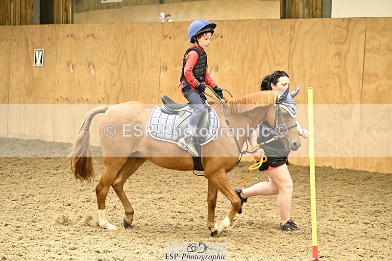 240728B-143011-00577 - Theo and Gemma's Groups Indoor