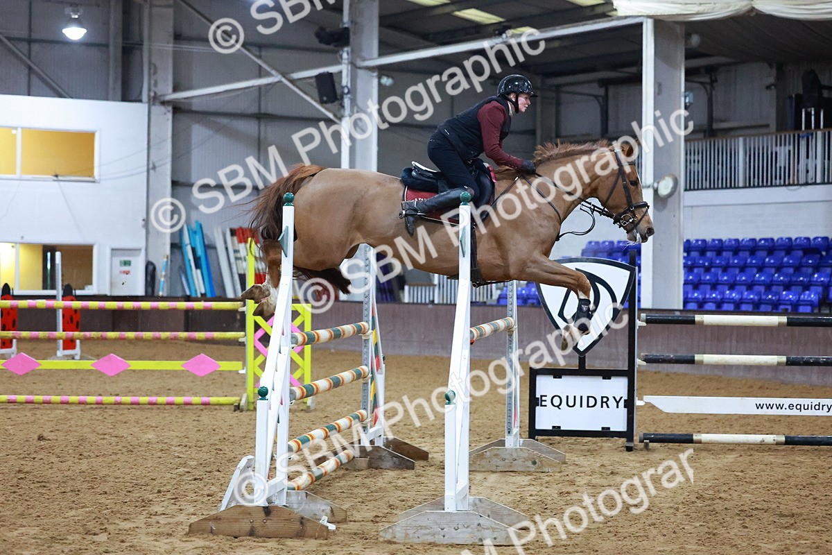 SBM_002489 - Class 5 - Senior Foxhunter 1.20m