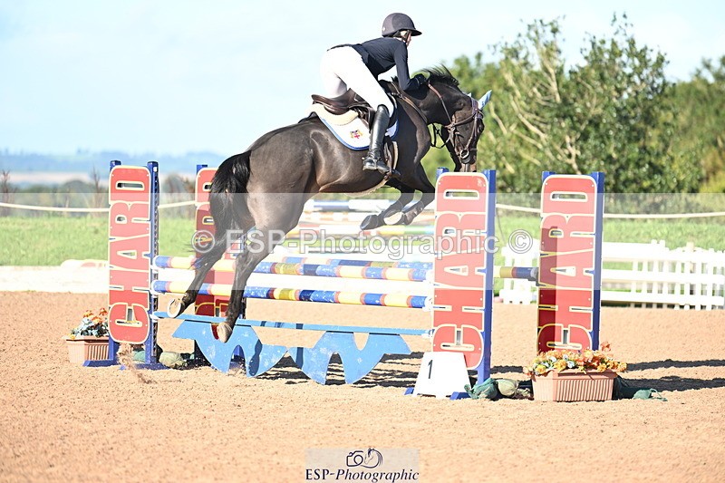 240912A-090843-00058 - Cls 1 Snr 1.05m & 1.10m Open