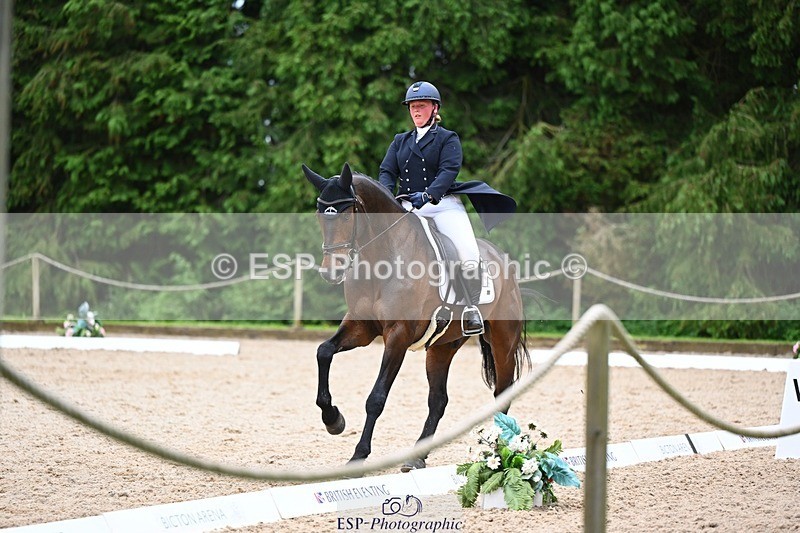 240524-181904-11627 - 165-RIDIRE_DORCHA-Lucy_Stimson