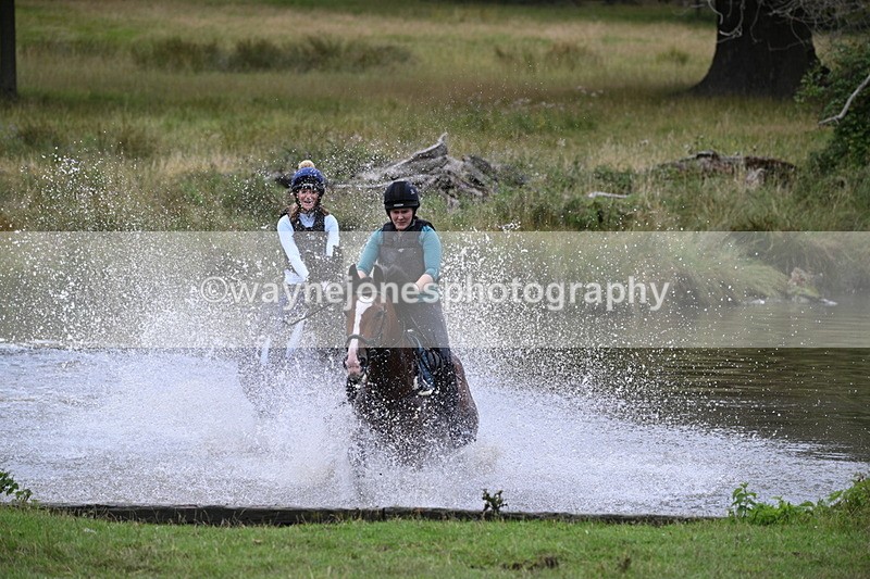 WJ7_3882 - Time at Water 12:52 to 13:22