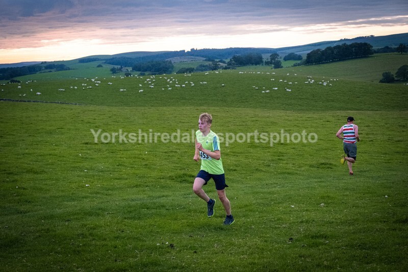DSCF4131 - Eshton Moor  - Wharfedale Harriers