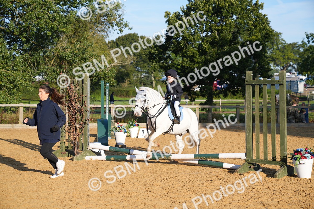 SBM_58965 - J63 - Minis Clear Round 30cm 40cm