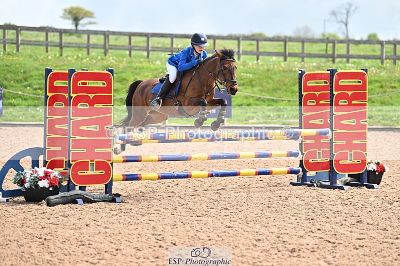 240506A-111106-08449 - Cls 3  Pony Discovery & 90cm Open