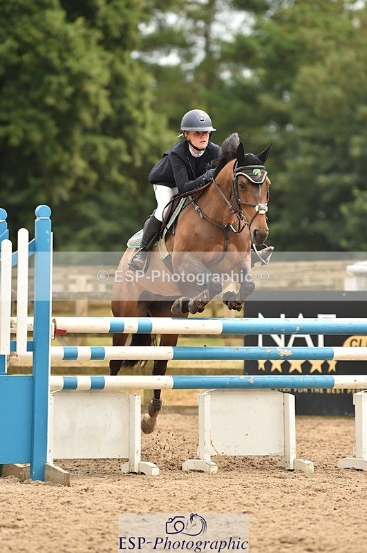 230618-144256-12969 - Cls 25 Pony Foxhunter & 1.10m Open