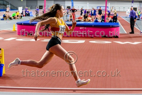 SeniorInd25-925415 - Track Female Set Two