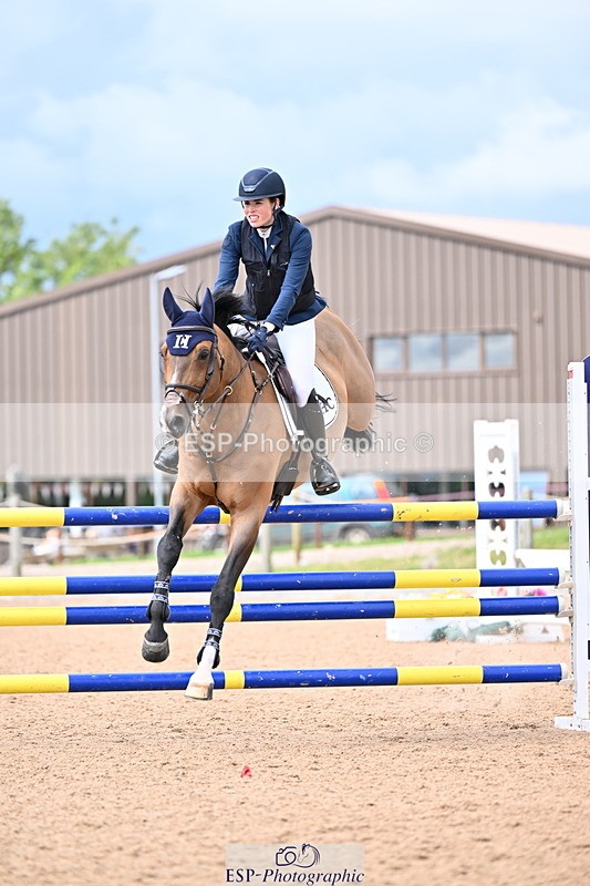 240726A-145331-02098 - Cls 4 Snr 1.20m Open