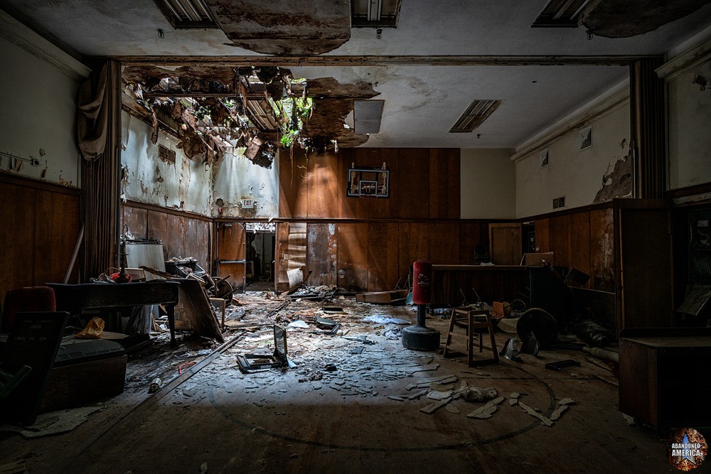  - Abandoned Churches