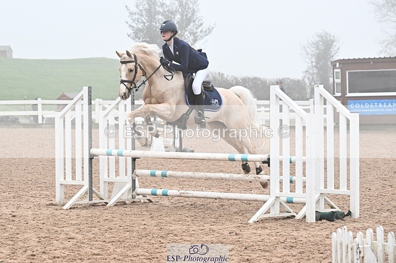 260308-142430-03210 - Cls 15 British Novice and 80cm