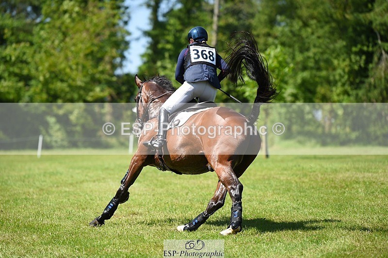 230527-152414-10377 - 368-COIRBAN_SARCO_DELUX-Rebecca_Gibbs-XC