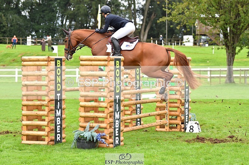 231021-122812-16558 - 043-OTTENTIK.NOBILITY-Dani.Evans-SJ