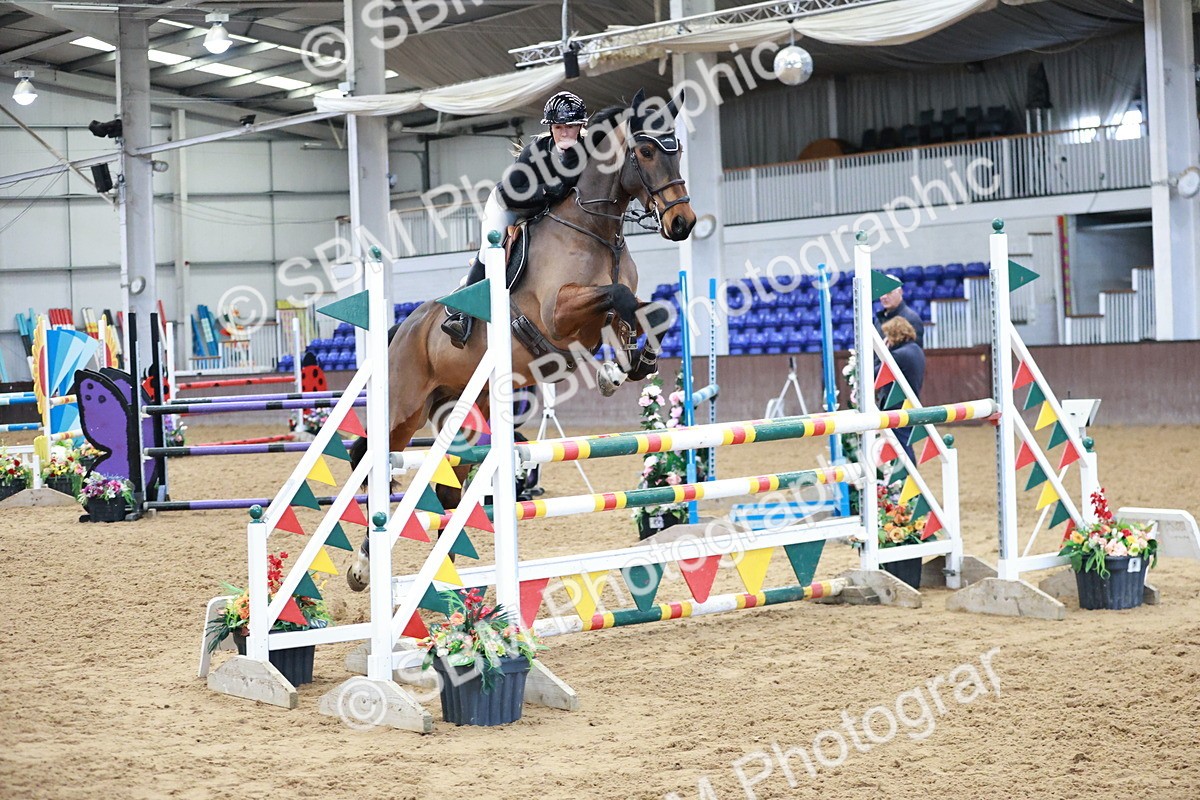 SBM_004251 - Class 11 - Senior Newcomers - 1.10m