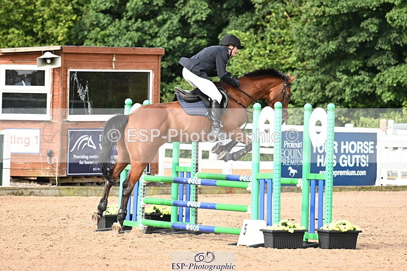 240802A-090920-03318 - Cls 21 A&B Brit Nov & 90cm Open