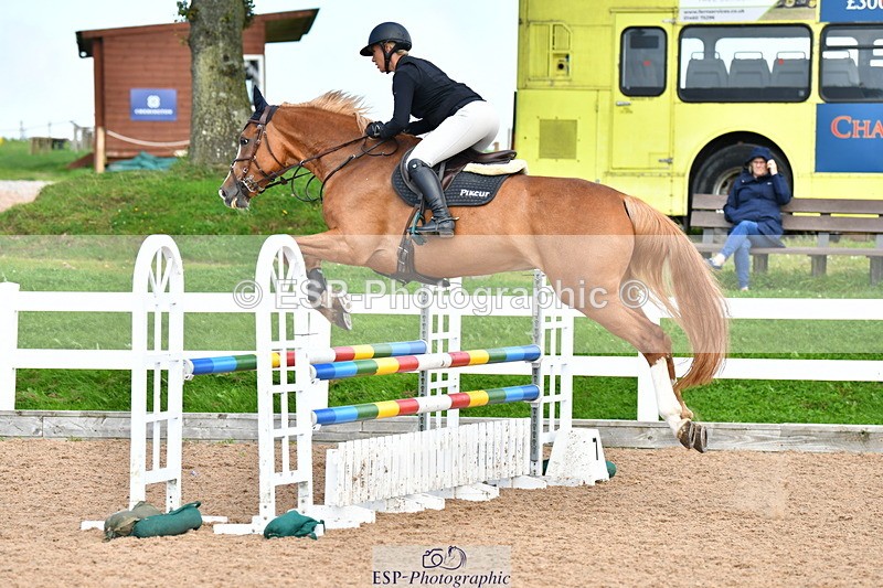 230819A-154055-01082 - Cls 32 95cm Amateur Qualifier