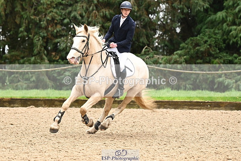 250322A-094404-02069 - Cls 17 Brit Nov & 90 Open