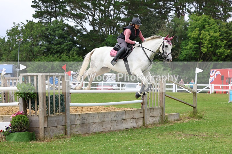 3E7A2808 - Class 8: 1m open