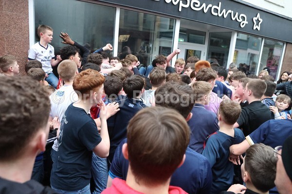 AA075999 - Christmas Boys Ba'