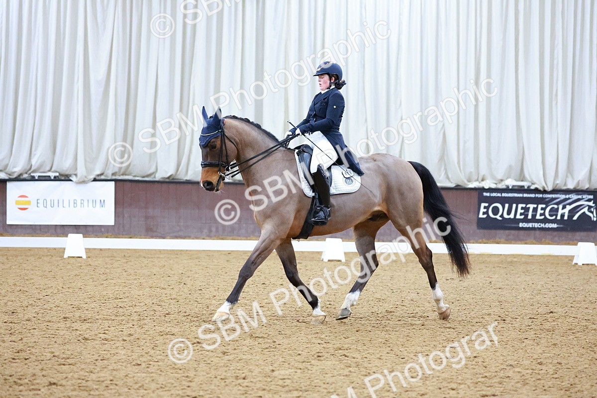 SBM_004267 - Class 17-19- FEI PSG-FEI INT