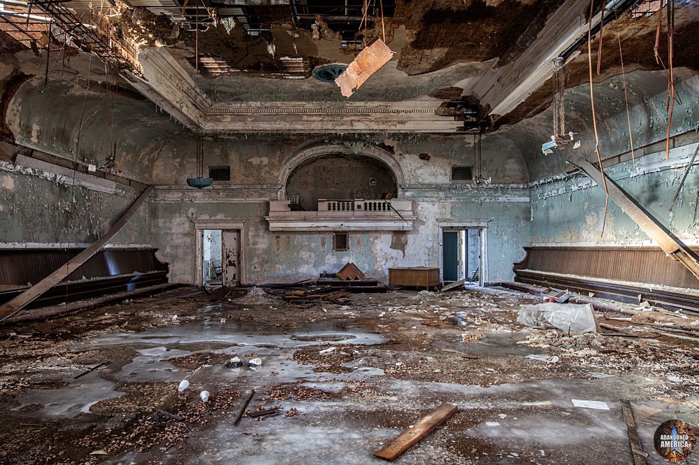 Newburgh Masonic Temple (Cleveland, OH) | Frigid Ballroom - The Newburgh Masonic Temple