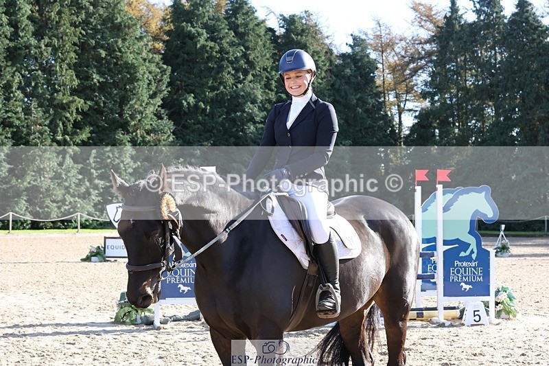 241027-125816-17462 - Presentations - BE90 3DE