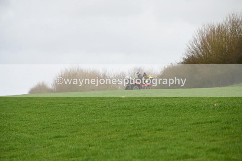 WJ6_9183 - Line Three