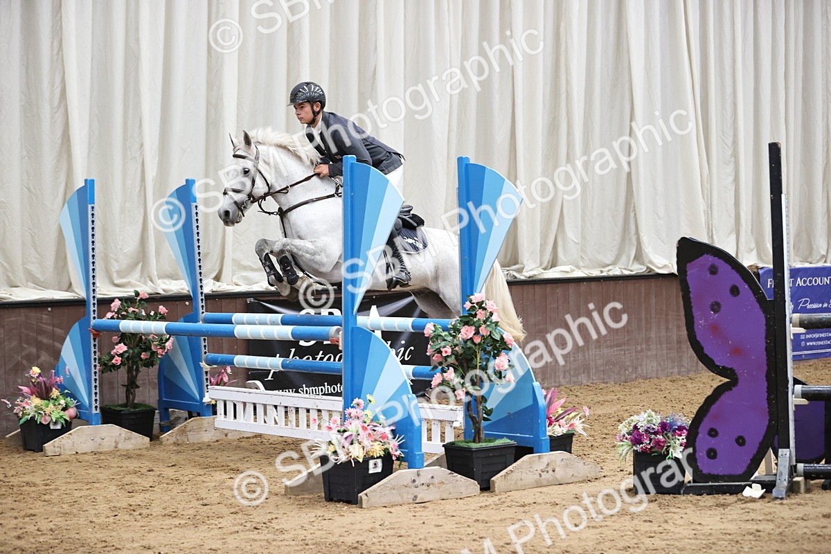SBM_003048 - Class 13 - Blue Chip Pony Newcomers 1.00m Open