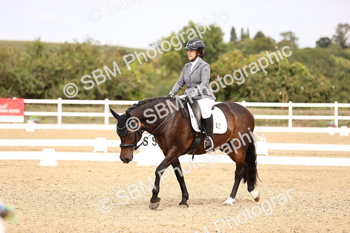 SBM_013988 - Class 4 - Novice 5 - 13.09-13.51