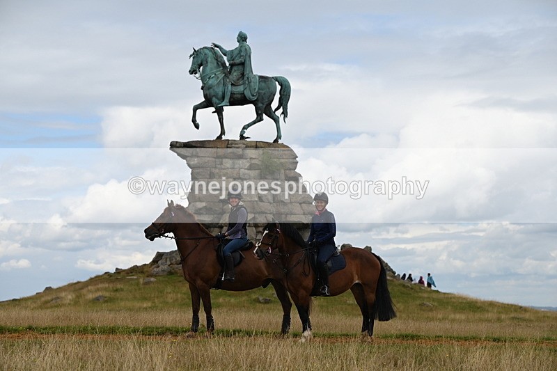 DSC_9257 - Time at Statue 14:33 to 15:10