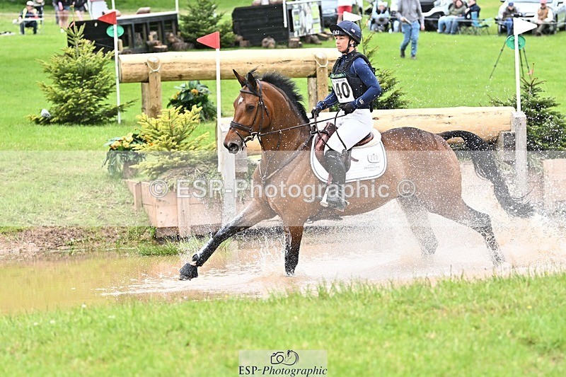 240525-160649-17448 - 240-KINDA_CORVETTE-Dani_Evans