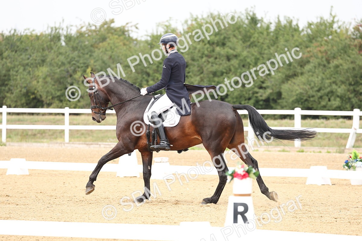 SBM_007105 - Class 9 - FEI INT I - 13.37-14.33