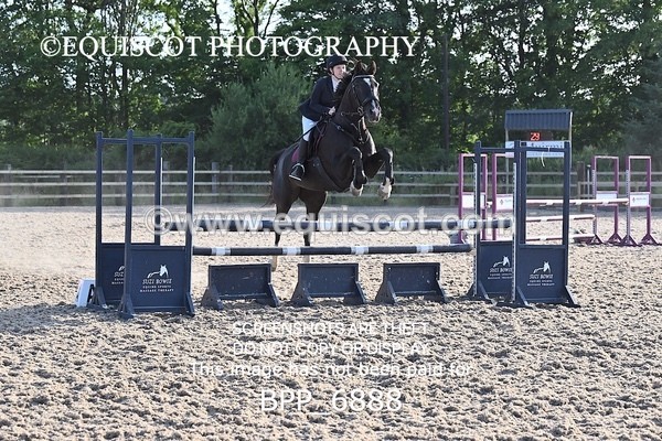 BPP_6888 - CLASS 6  Senior Discovery/ 1m Open