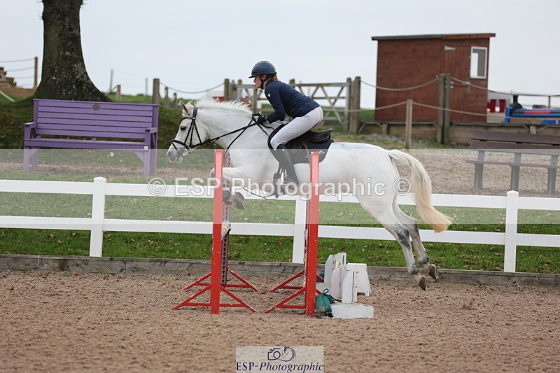 241101A-081055-00088 - FRI Cls 2 British Novice and 90cm Open