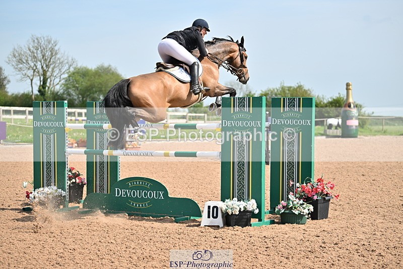 240510A-151120-08205 - Cls 23 Talent Seeker Inc 7yr old Jump Off and Presentations