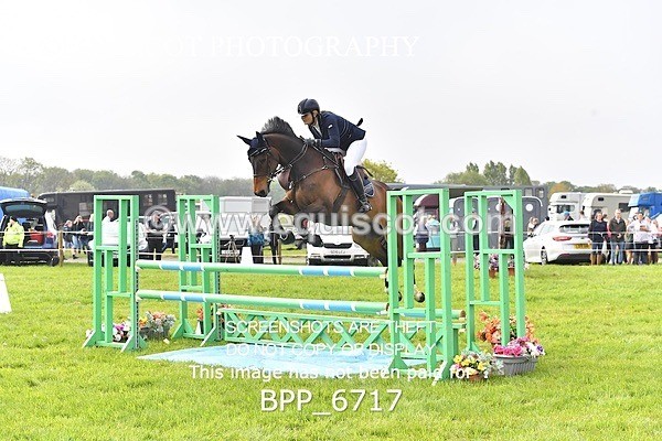 BPP_6717 - CLASS 2 RHS Classic Champ Qual (1.20m)