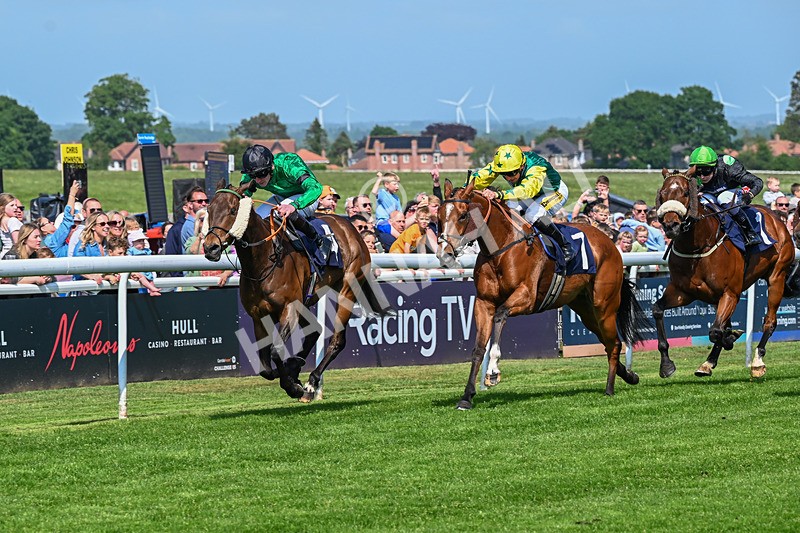 270526-Race 3-This Farh-2696 - Race 3 15.15pm Ward Homes Yorkshire 10th Anniversary Handicap