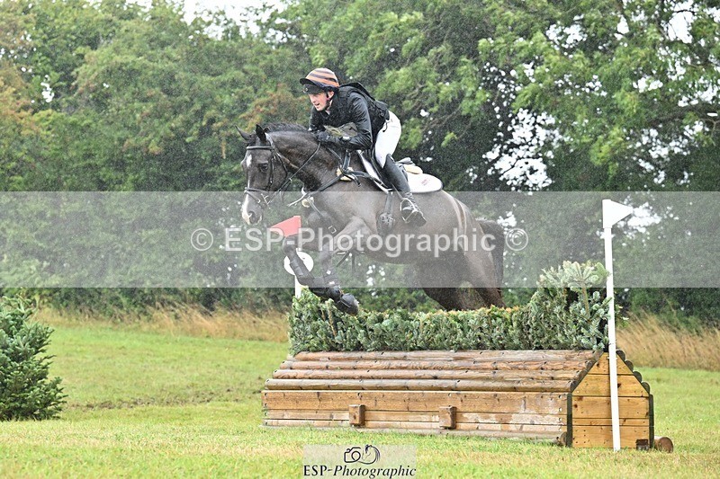 250830-141809-04690 - G-311-Max.Forster