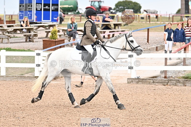 250819B-143906-00045 - Clear Round