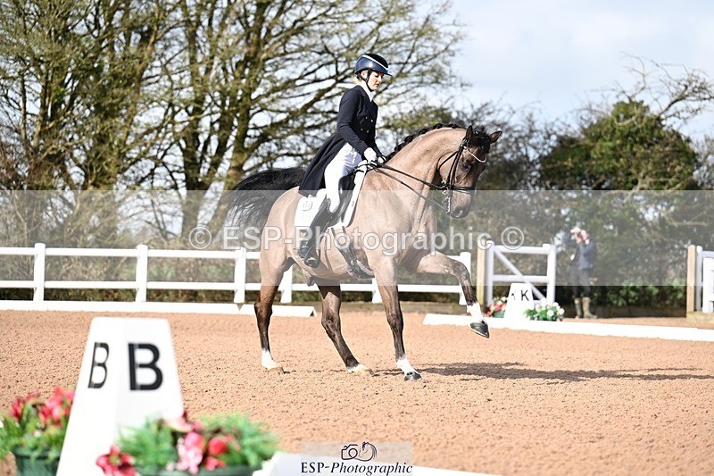 260213-114458-01578 - 017-Holly.Kerslake