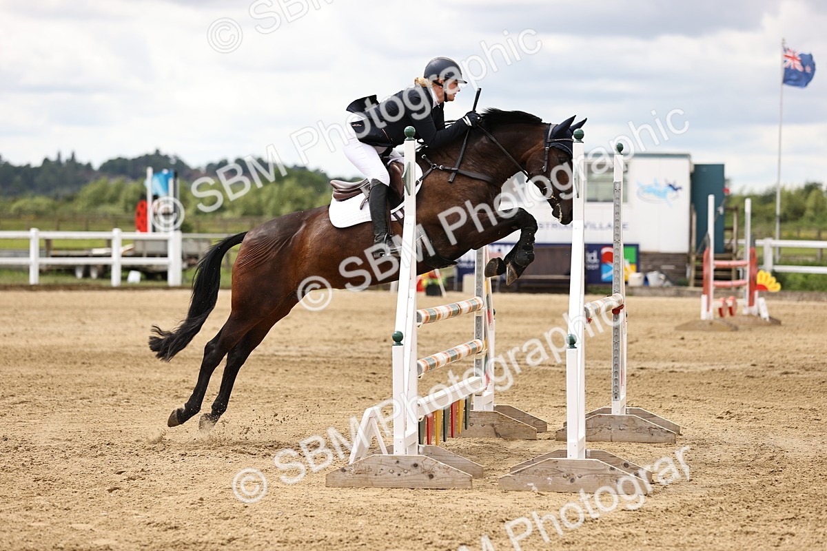 SBM_002631 - Class 10 - Senior Discovery - 1.00m