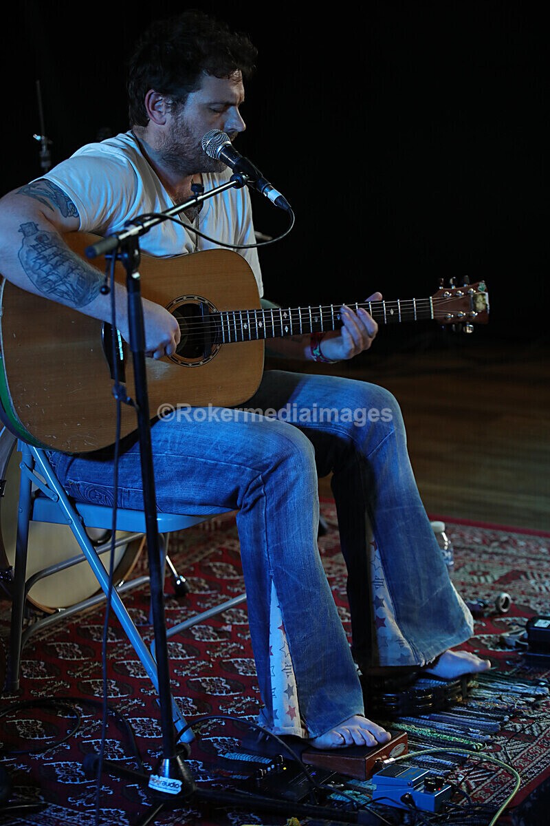 FOLK N BLUES-235 - FOLK and BLUES SEPT 2022