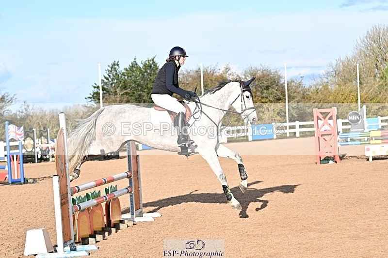 241120X-101329-00104 - Cls 01A&B Snr Brit Nov & 90 Open