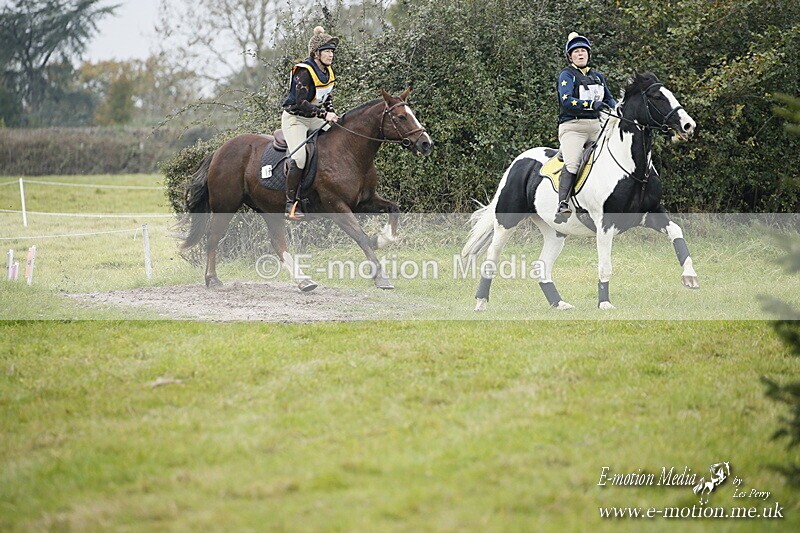 WWHT 181020 WWHT 181020 819 - WWEC Novice Pairs (0.80m) 18/10/20